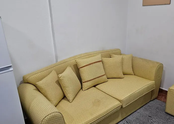 Geljus Tirana